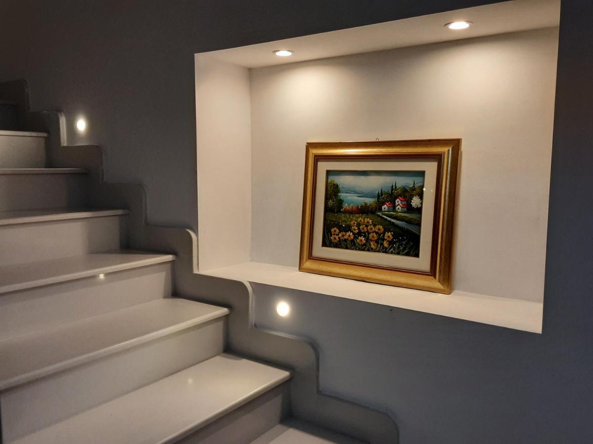 "Lo Studiolo" Apartment Pizzo  Exterior photo
