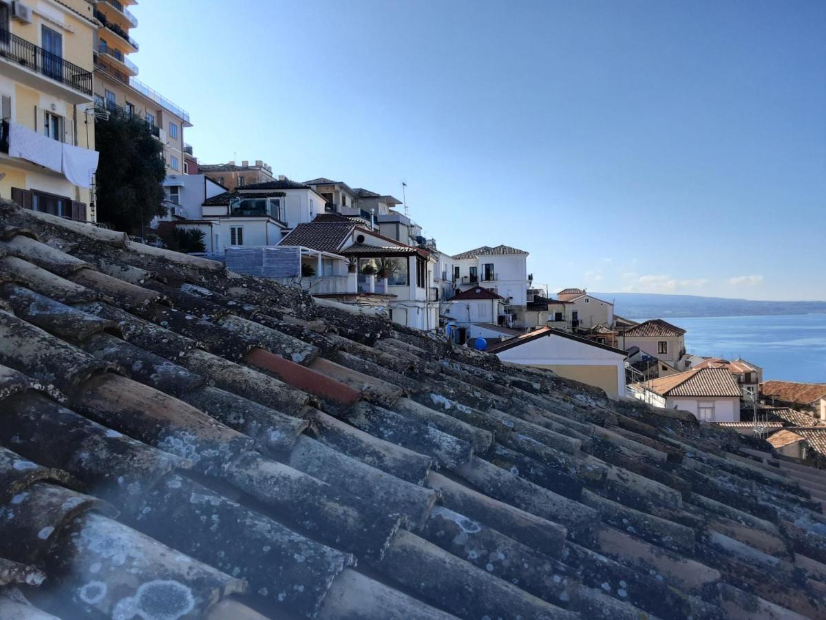 "Lo Studiolo" Apartment Pizzo  Exterior photo